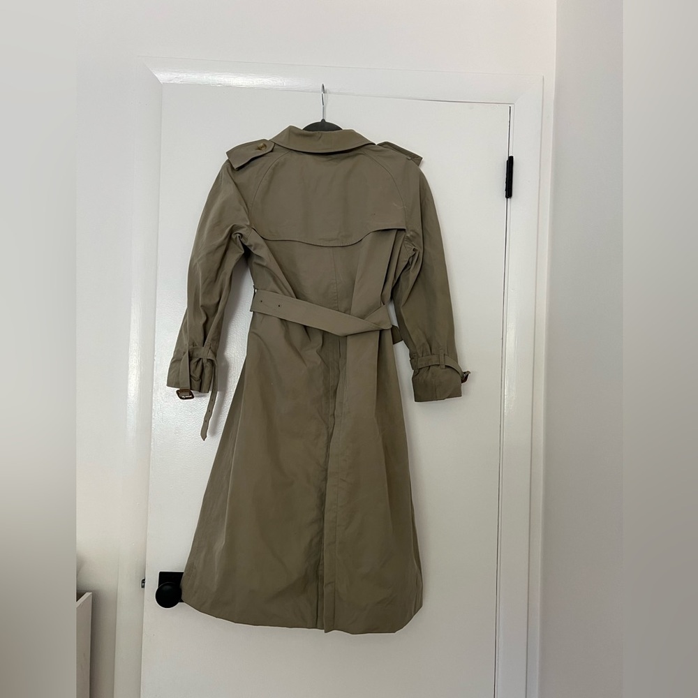 Classic Tan Trench Coat Burberry USA  small 6 - Picture 2 of 15